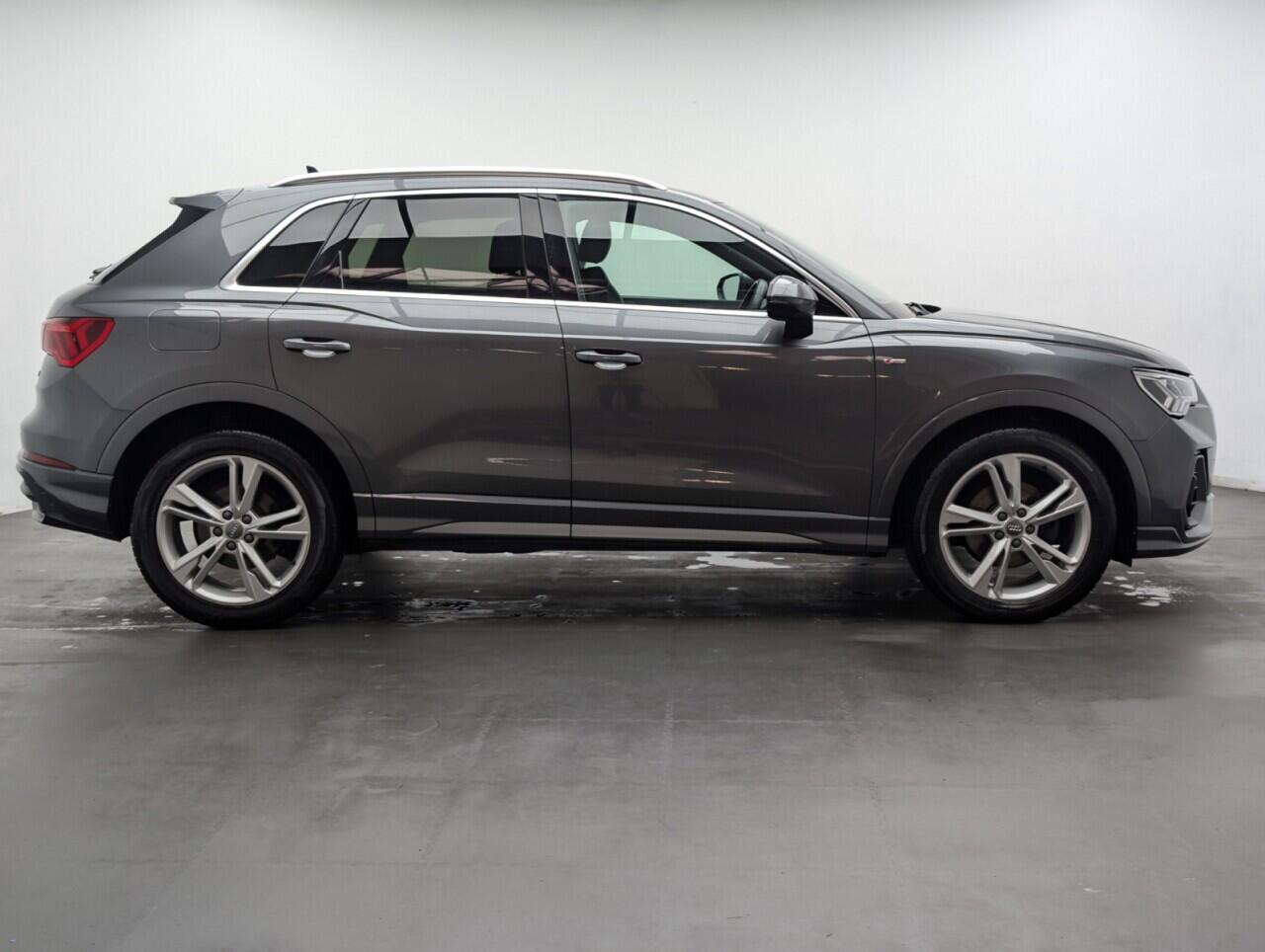 Used Audi Q3 2020 for sale - 76425530: Photo 21