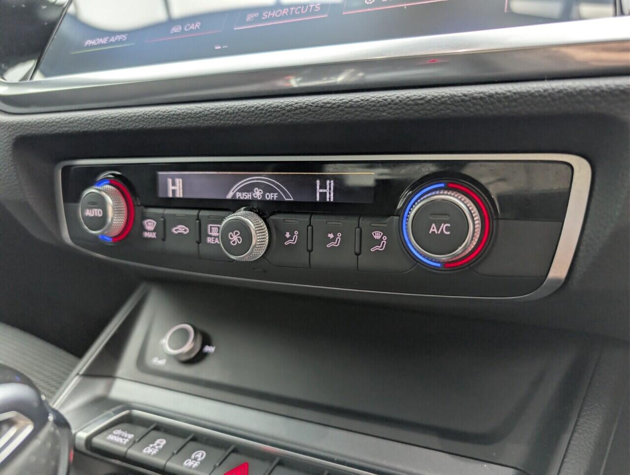 Used Audi Q3 2020 for sale - 76425530: Photo 26