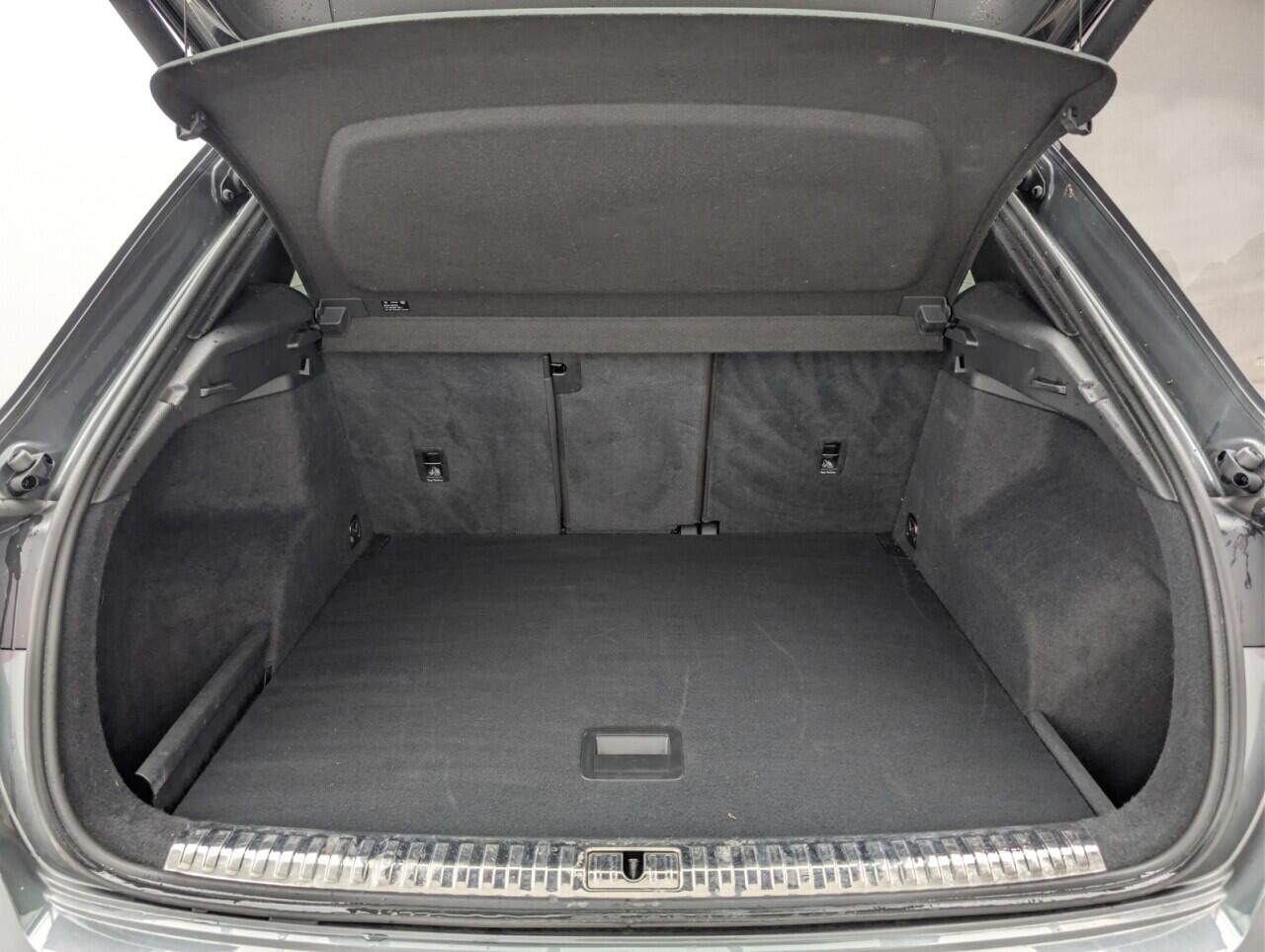 Used Audi Q3 2020 for sale - 76425530: Photo 35