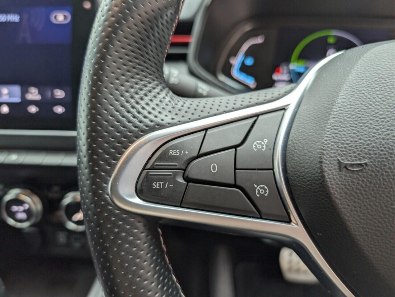 Used Renault Clio for sale - 77496301: Photo 19