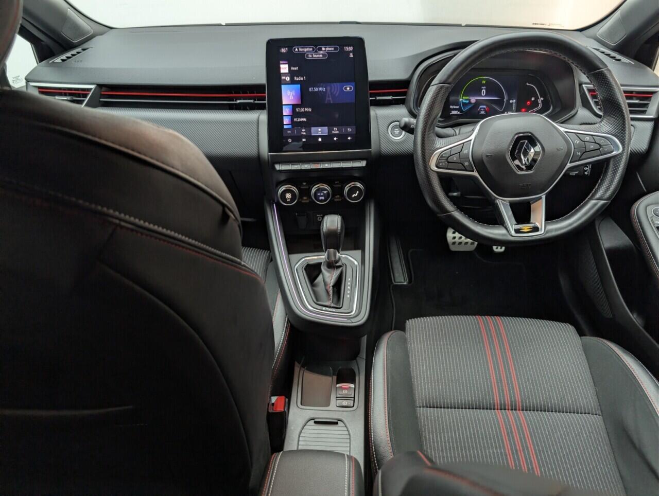 Used Renault Clio for sale - 77496301: Photo 24