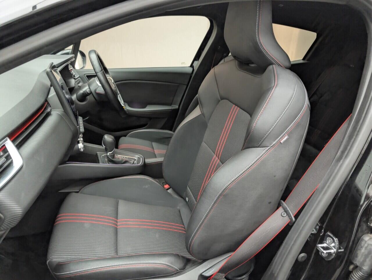 Used Renault Clio for sale - 77496301: Photo 28