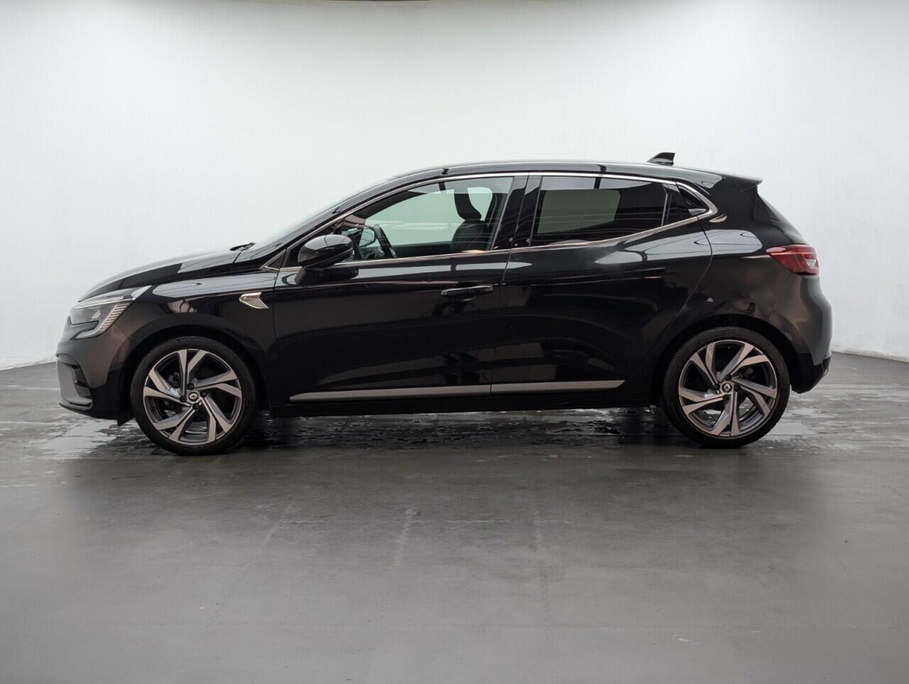 Used Renault Clio for sale - 77496301: Photo 5