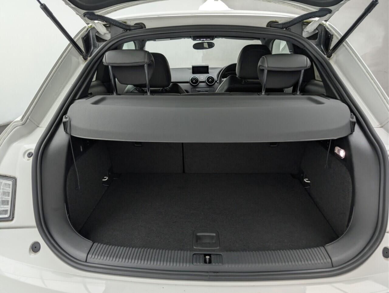 Used Audi A1 for sale - 77671185: Photo 22