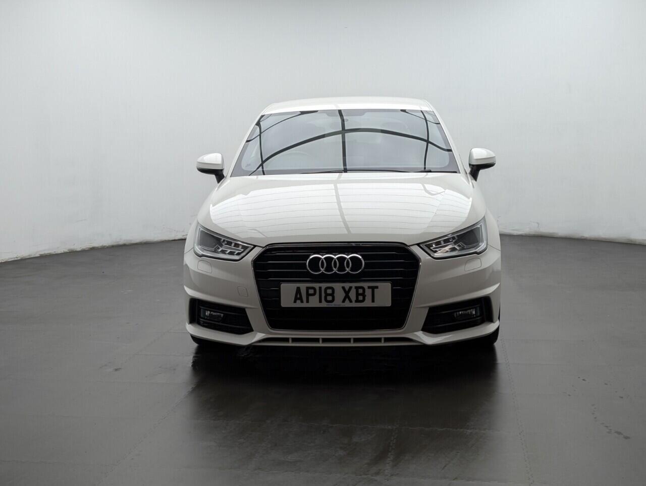 Used Audi A1 for sale - 77671185: Photo 3
