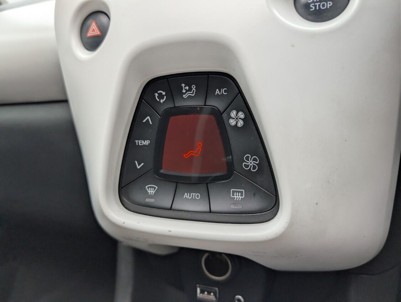 Used Peugeot 108 2018 for sale - 76659058: Photo 16