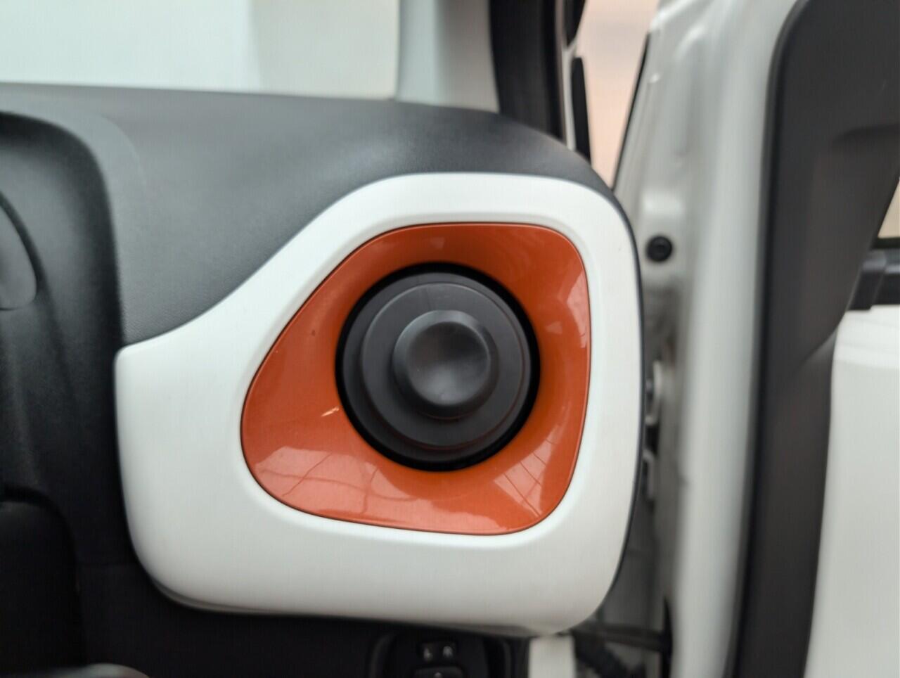 Used Peugeot 108 2018 for sale - 76659058: Photo 19