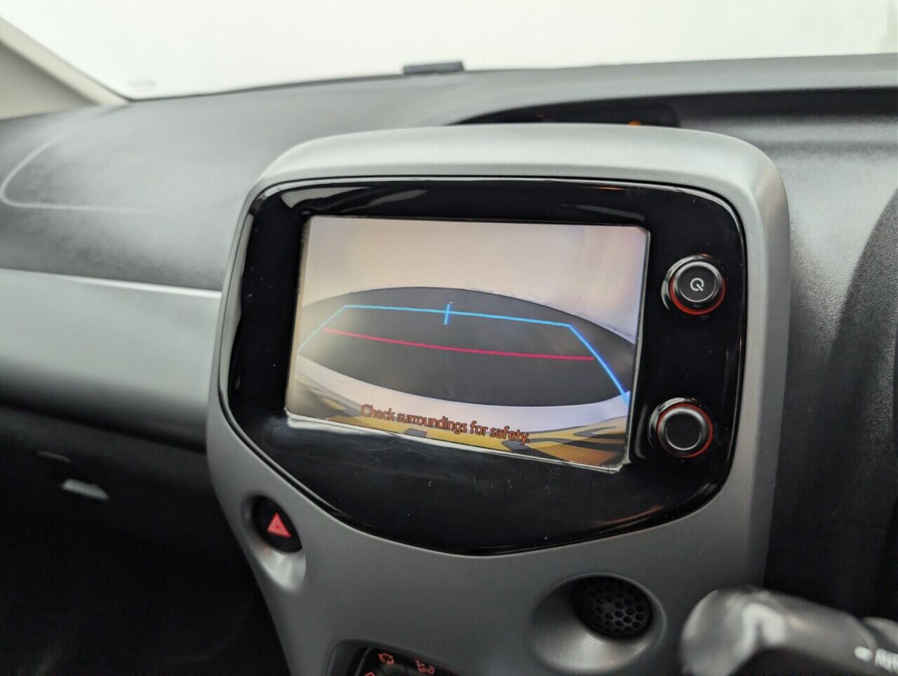 Used Toyota AYGO 2018 for sale - 77060235: Photo 15