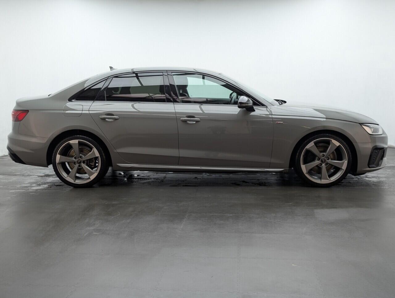 Used Audi A4 2019 for sale - 76423460: Photo 9