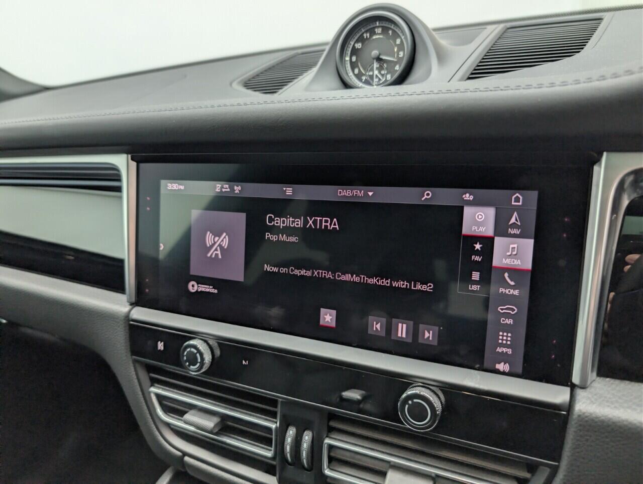 Used Porsche Macan 2022 for sale - 76425224: Photo 15