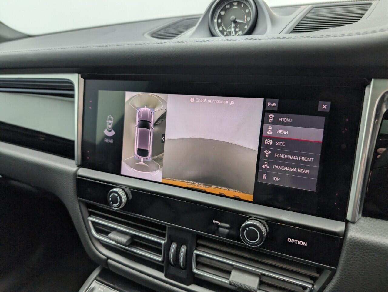 Used Porsche Macan 2022 for sale - 76425224: Photo 16