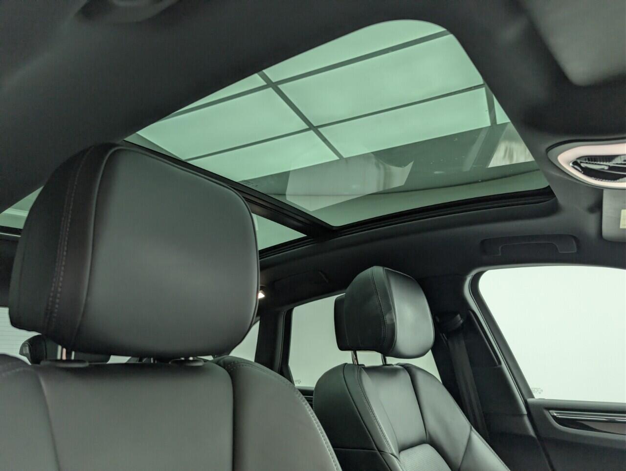 Used Porsche Macan 2022 for sale - 76425224: Photo 24