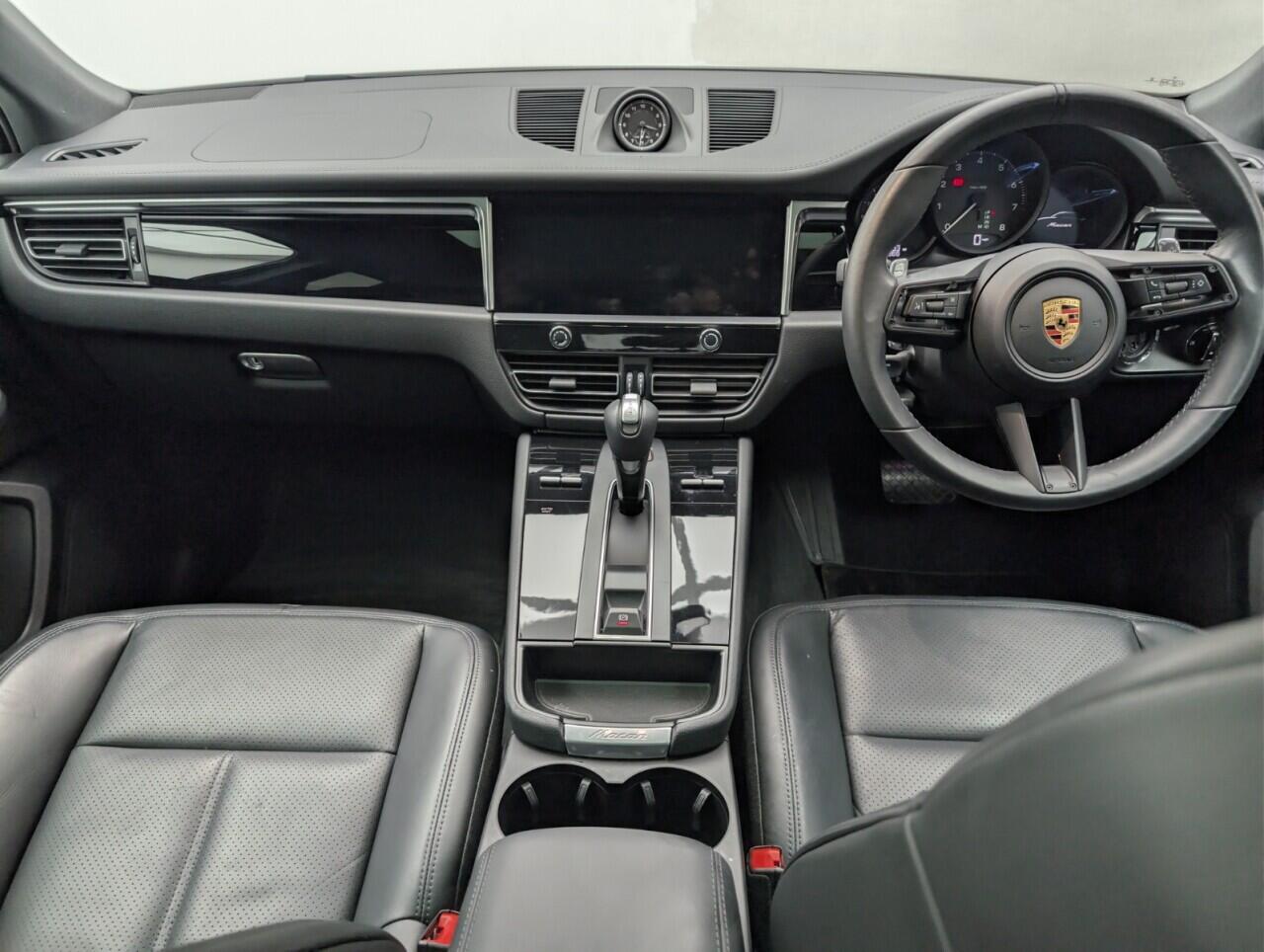 Used Porsche Macan 2022 for sale - 76425224: Photo 26