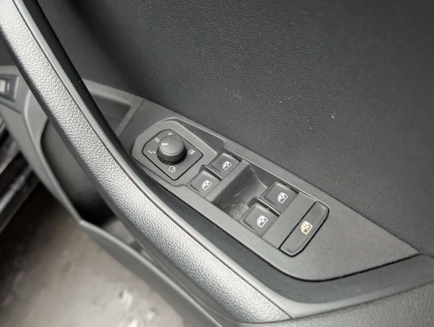 Used Skoda Karoq 2021 for sale - 77714943: Photo 23