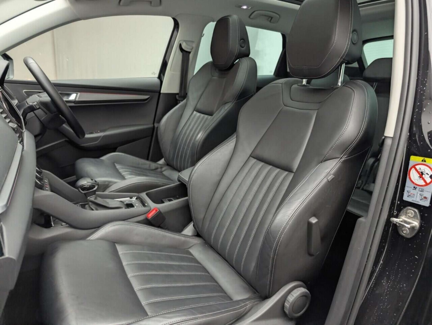 Used Skoda Karoq 2021 for sale - 77714943: Photo 31