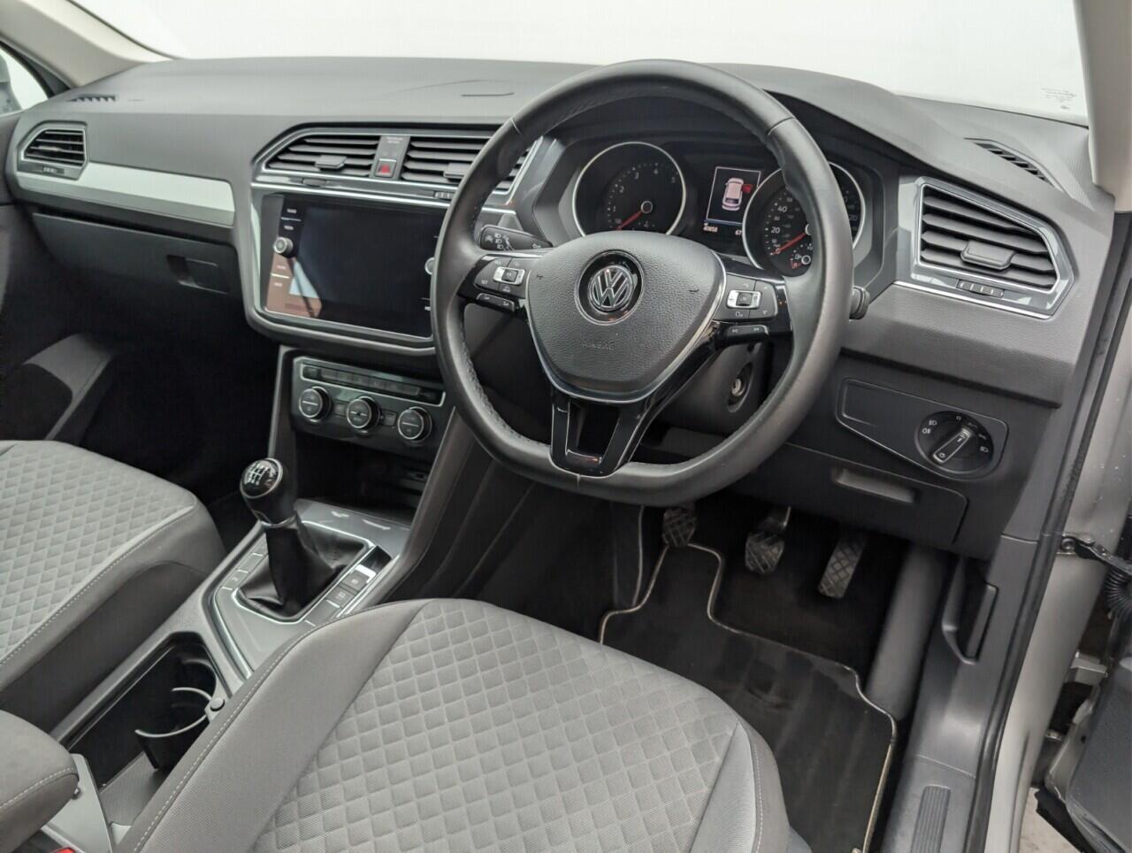 Used Volkswagen Tiguan 2018 for sale - 76607930: Photo 11