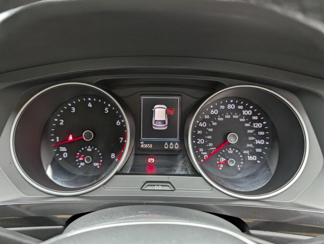 Used Volkswagen Tiguan 2018 for sale - 76607930: Photo 18