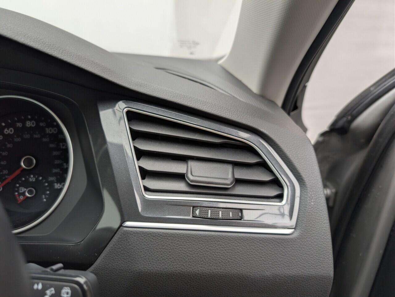 Used Volkswagen Tiguan 2018 for sale - 76607930: Photo 21