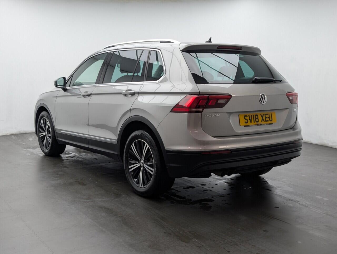 Used Volkswagen Tiguan 2018 for sale - 76607930: Photo 6
