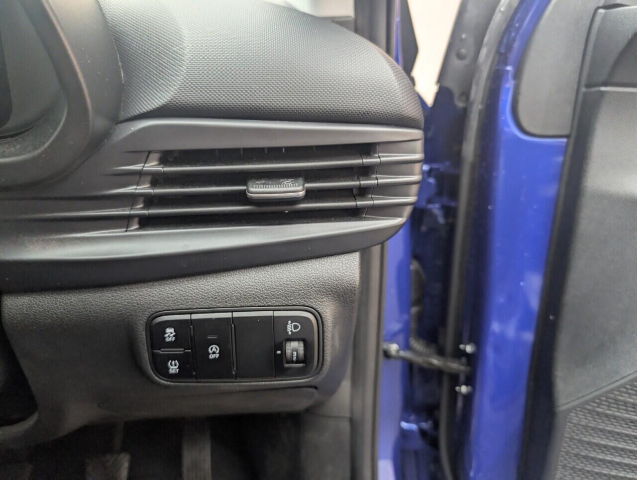 Used Hyundai i20 2022 for sale - 76425642: Photo 21