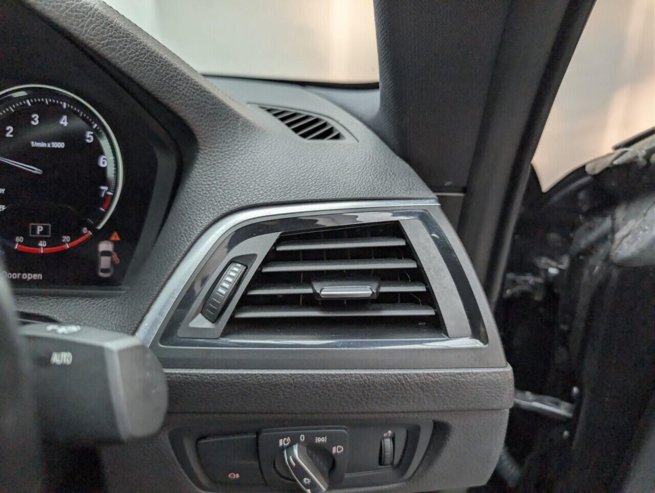 Used BMW 2 Series 2017 for sale - 76633666: Photo 19