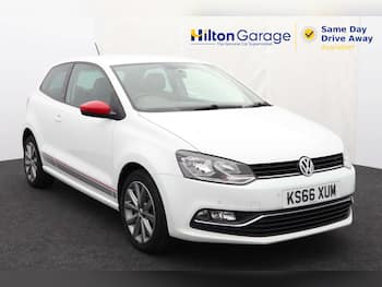 Used Volkswagen Polo 2016 for sale - 79803578: Photo