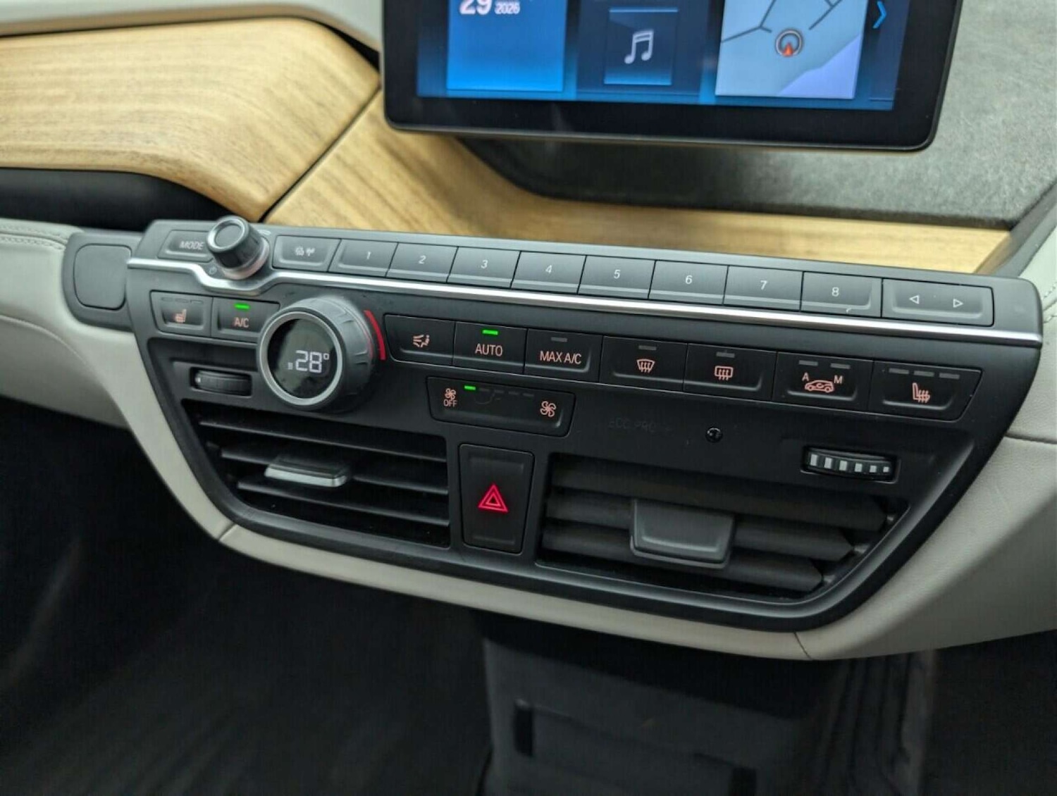 Used BMW i3 2018 for sale - 77714242: Photo 14