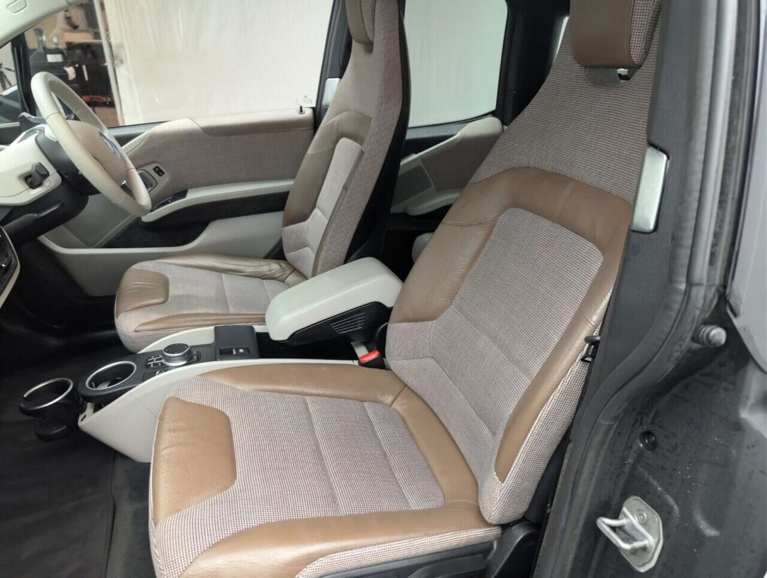 Used BMW i3 2018 for sale - 77714242: Photo 25