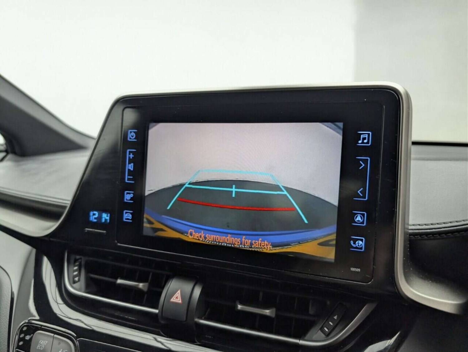 Used Toyota C-HR 2019 for sale - 77713918: Photo 14