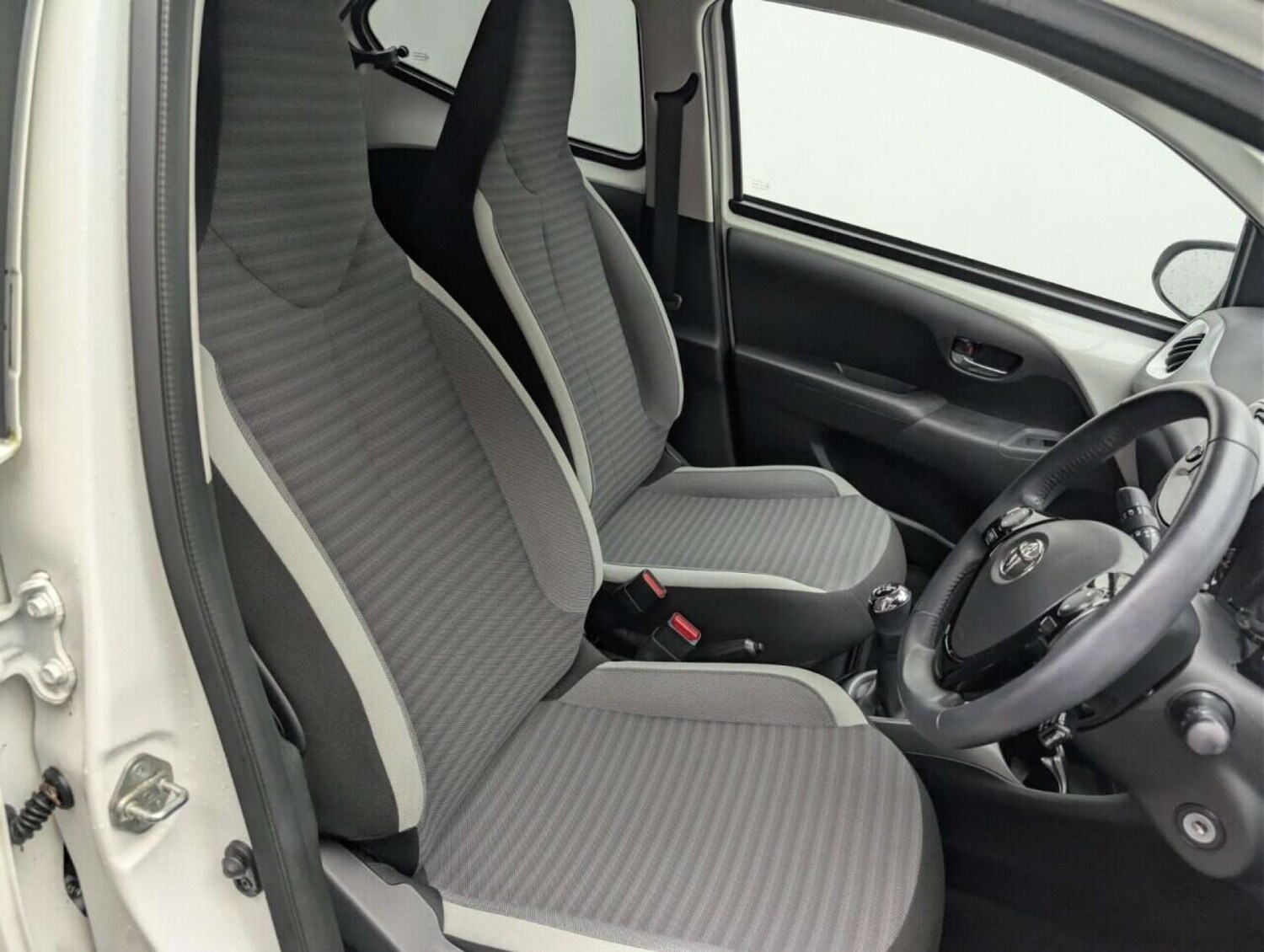 Used Toyota AYGO 2019 for sale - 77714283: Photo 12