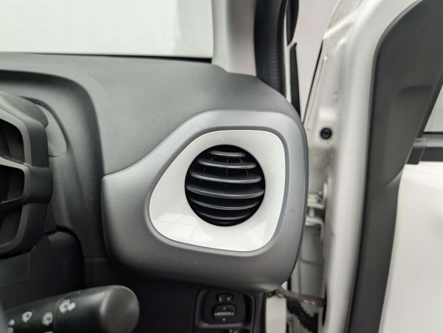 Used Toyota AYGO 2019 for sale - 77714283: Photo 19