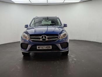 Used Mercedes-Benz GLE 2017 for sale - 77713403: Photo