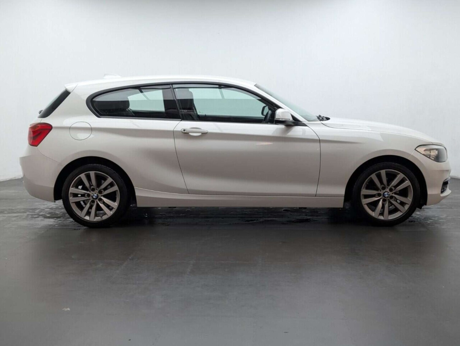 Used BMW 1 Series 2017 for sale - 77713351: Photo 9
