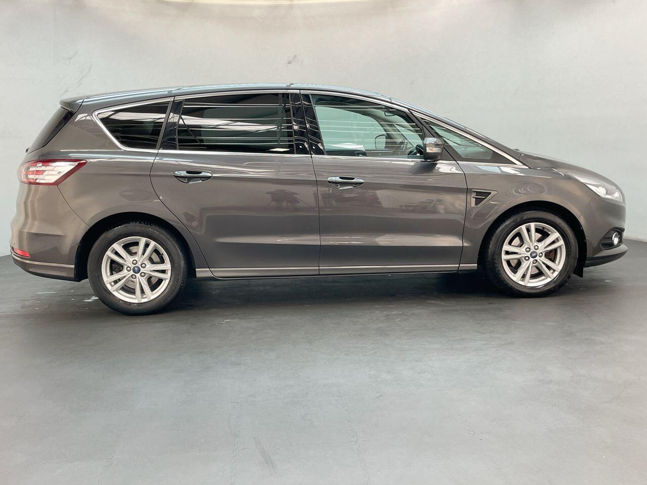 Used Ford S-Max 2018 for sale - 76866005: Photo 2