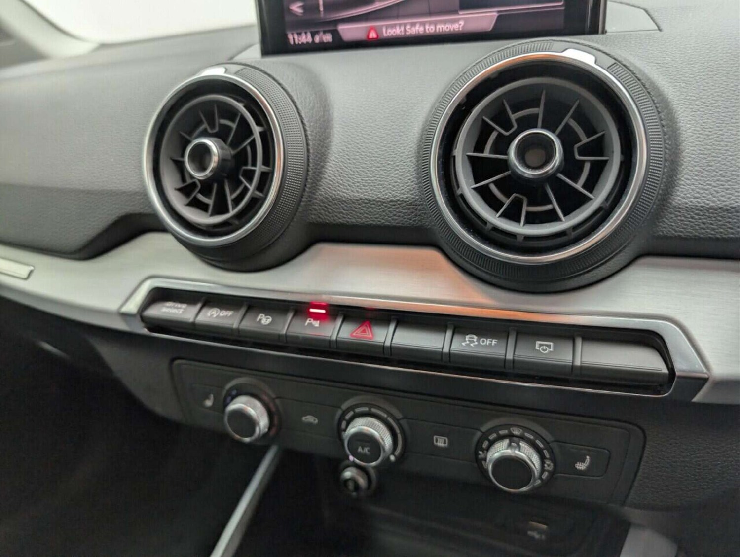 Used Audi Q2 2018 for sale - 77713974: Photo 16