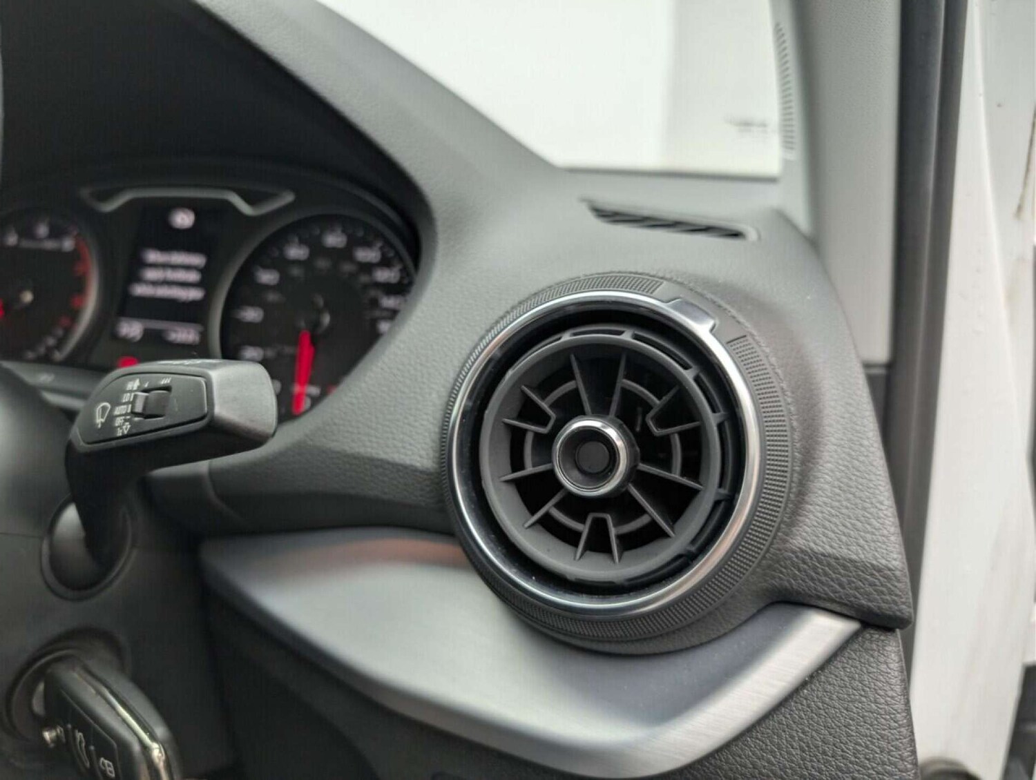 Used Audi Q2 2018 for sale - 77713974: Photo 19