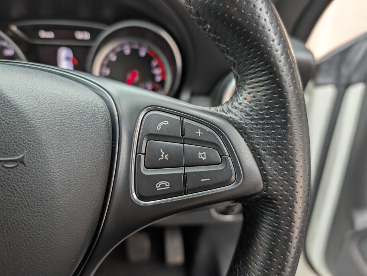 Used Mercedes-Benz CLA 2017 for sale - 76561873: Photo 18