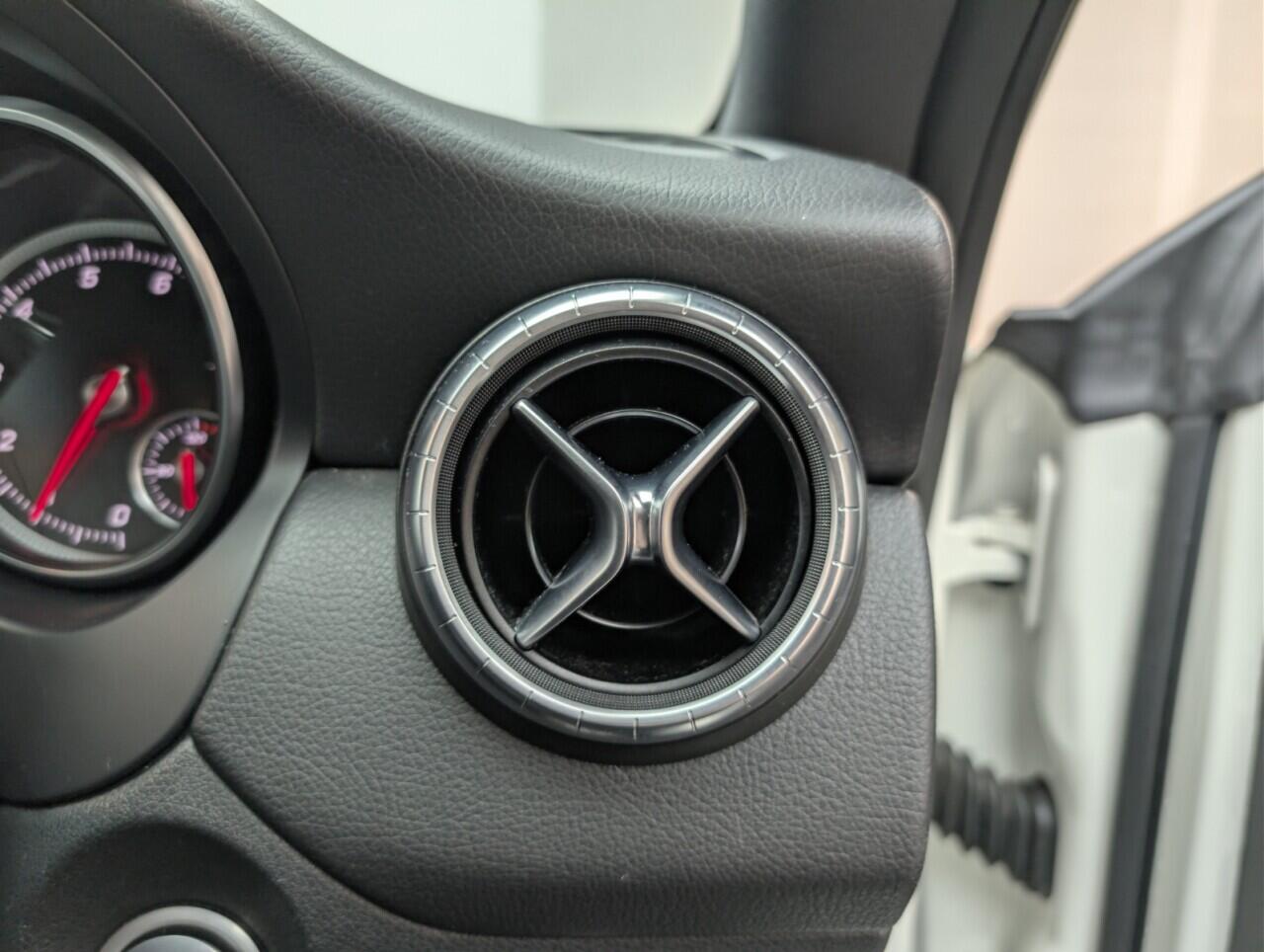 Used Mercedes-Benz CLA 2017 for sale - 76561873: Photo 19