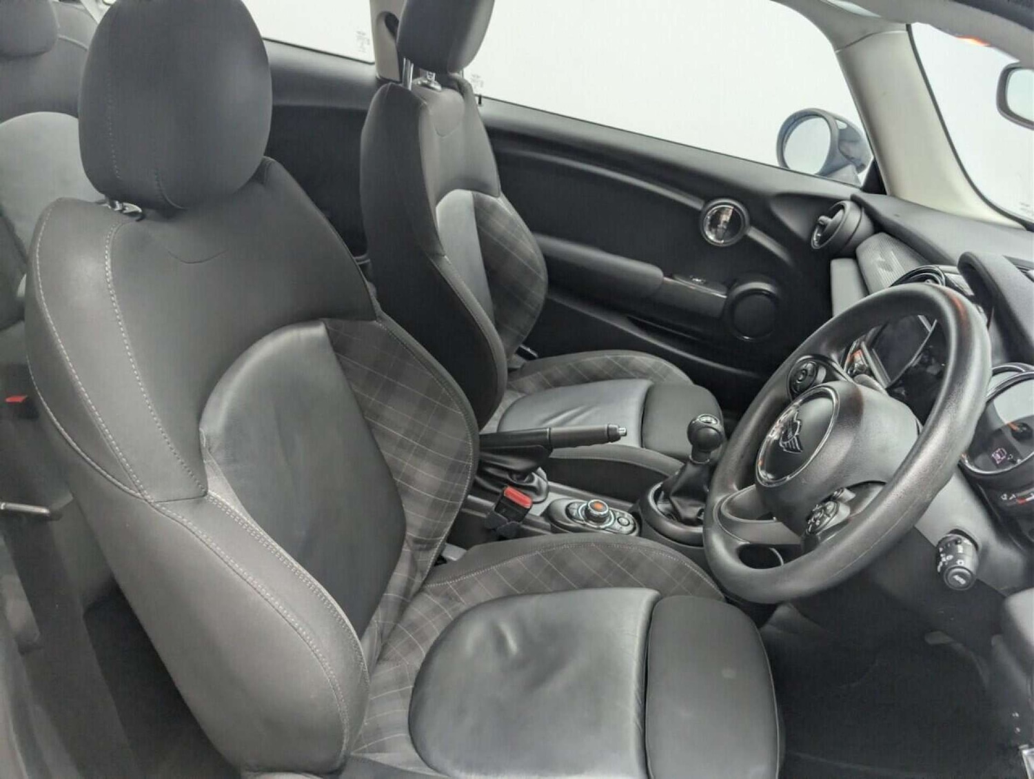 Used MINI Hatch 2018 for sale - 78202468: Photo 14