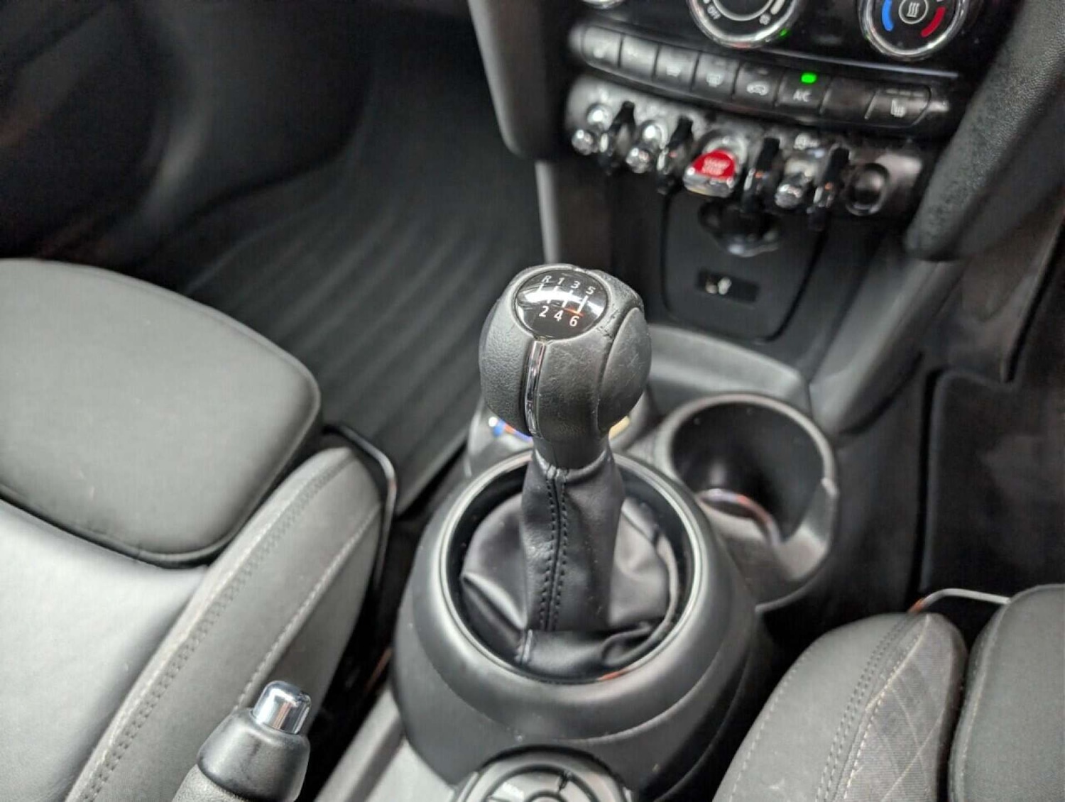 Used MINI Hatch 2018 for sale - 78202468: Photo 19