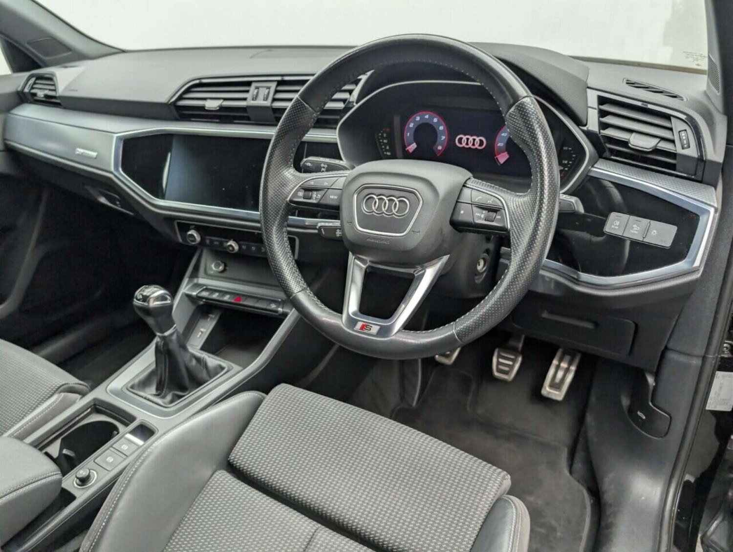 Used Audi Q3 2020 for sale - 77714035: Photo 11