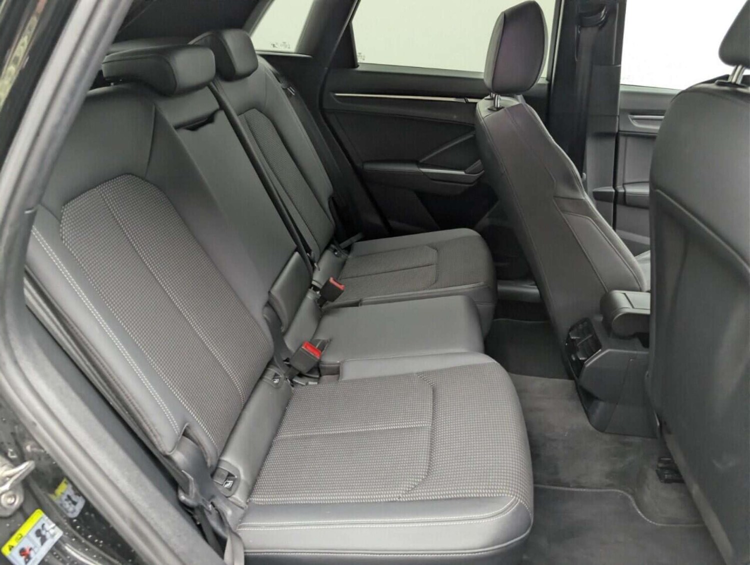 Used Audi Q3 2020 for sale - 77714035: Photo 23