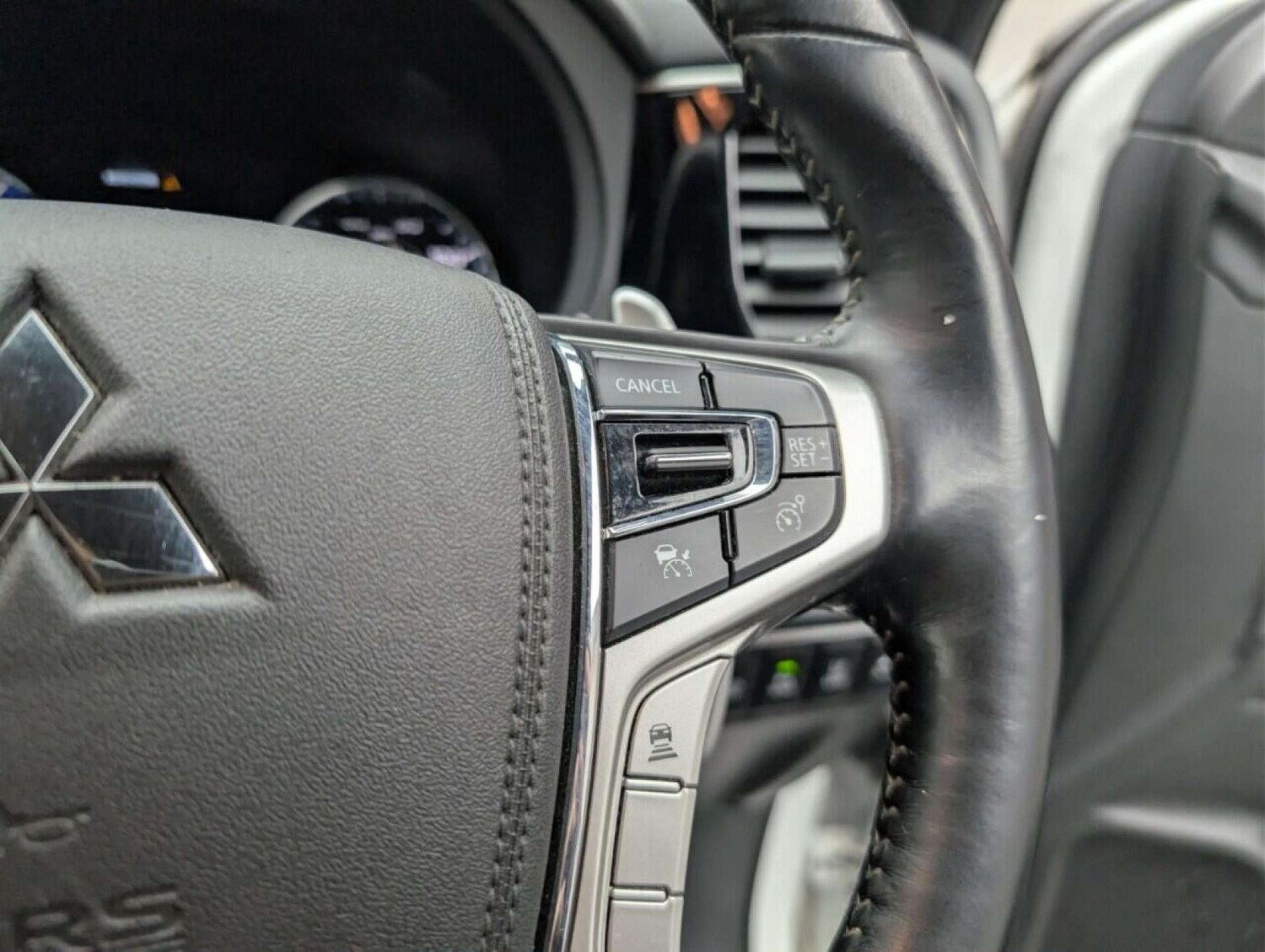 Used Mitsubishi Outlander 2019 for sale - 77713242: Photo 21