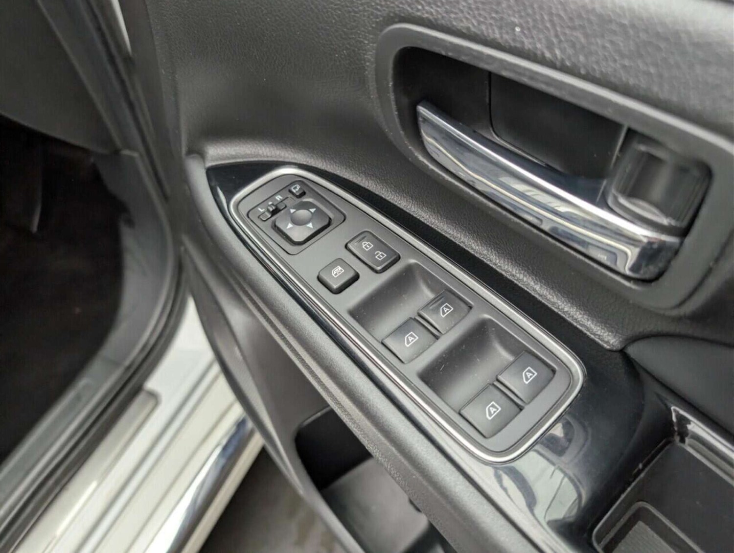 Used Mitsubishi Outlander 2019 for sale - 77713242: Photo 22