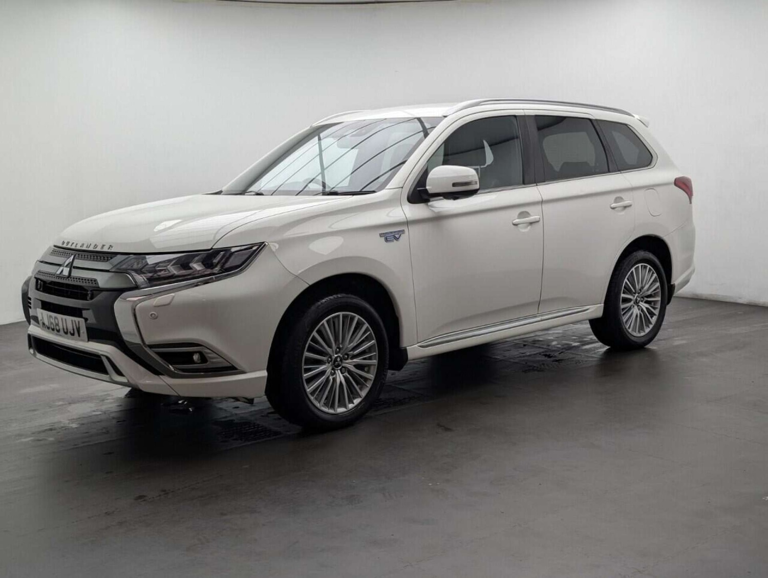Used Mitsubishi Outlander 2019 for sale - 77713242: Photo 4