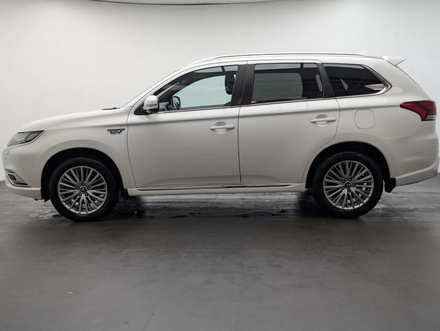 Used Mitsubishi Outlander 2019 for sale - 77713242: Photo 5