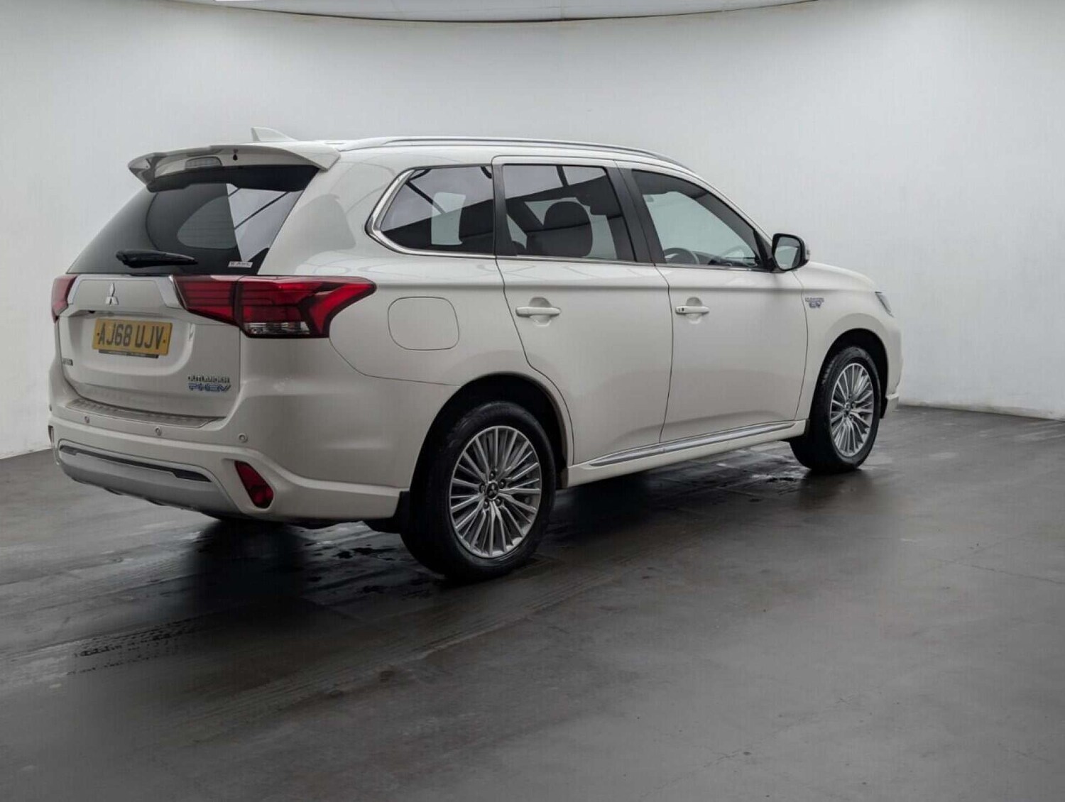 Used Mitsubishi Outlander 2019 for sale - 77713242: Photo 8