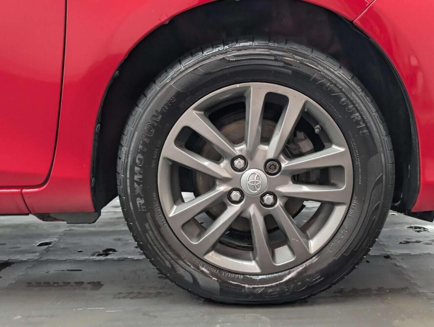 Used Toyota Yaris 2015 for sale - 77714949: Photo 10