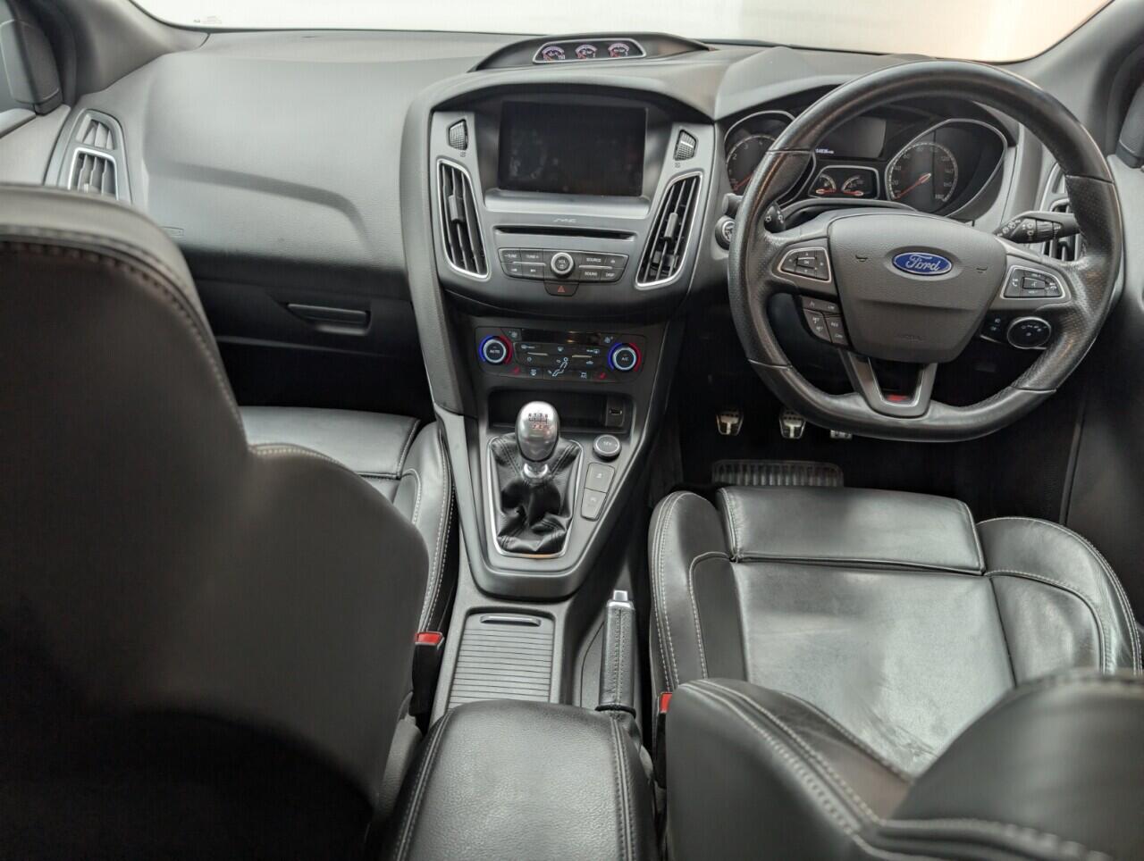 Used Ford Focus 2015 for sale - 76735382: Photo 25