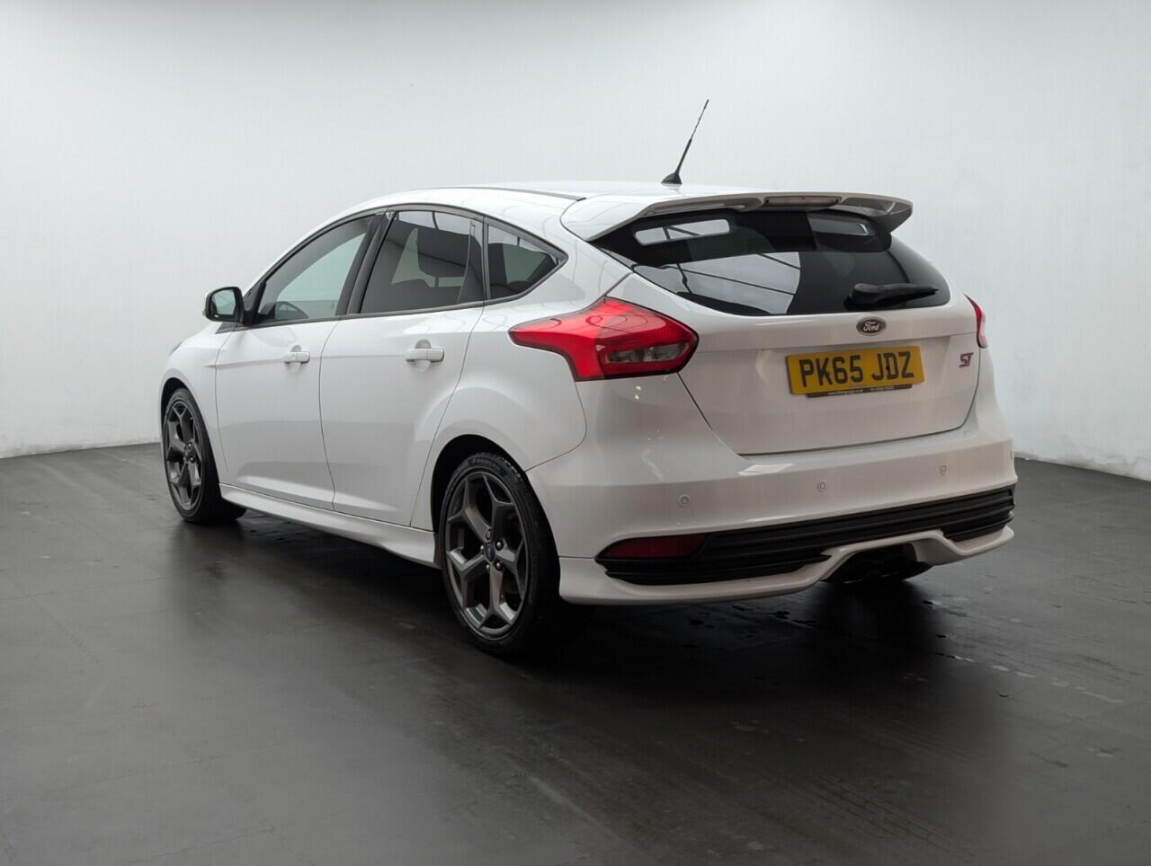 Used Ford Focus 2015 for sale - 76735382: Photo 6